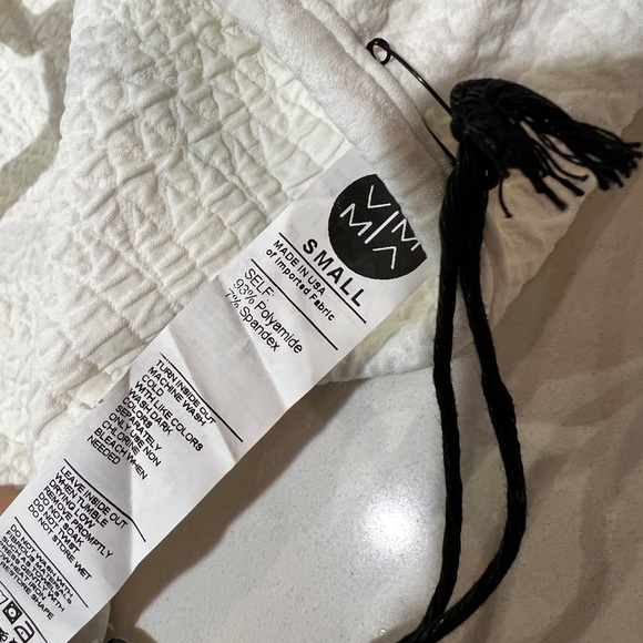 Vimmia Griffith Strappy Bra - Picture 8 of 11